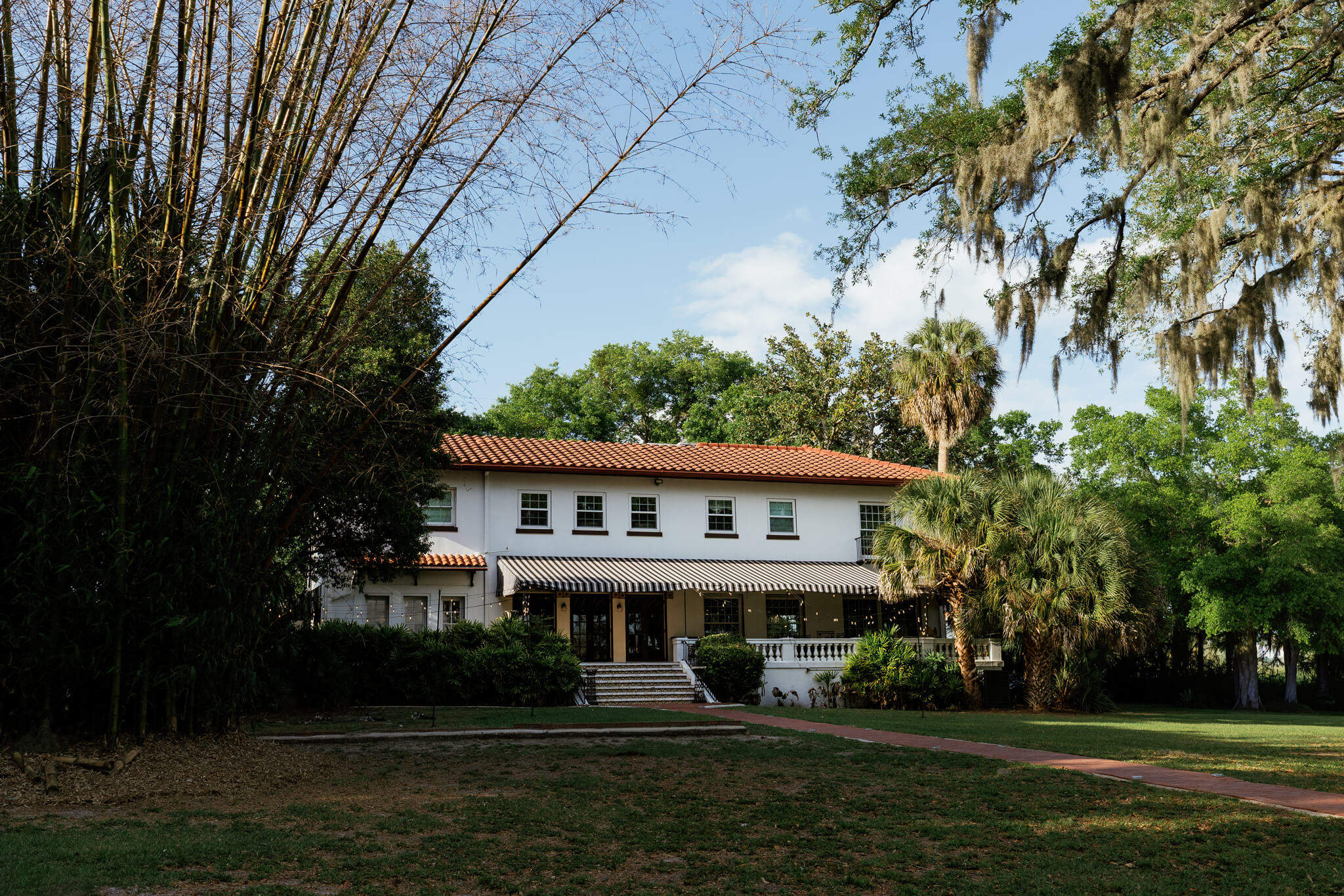 Orlando wedding venue called Lake Lucy Estate