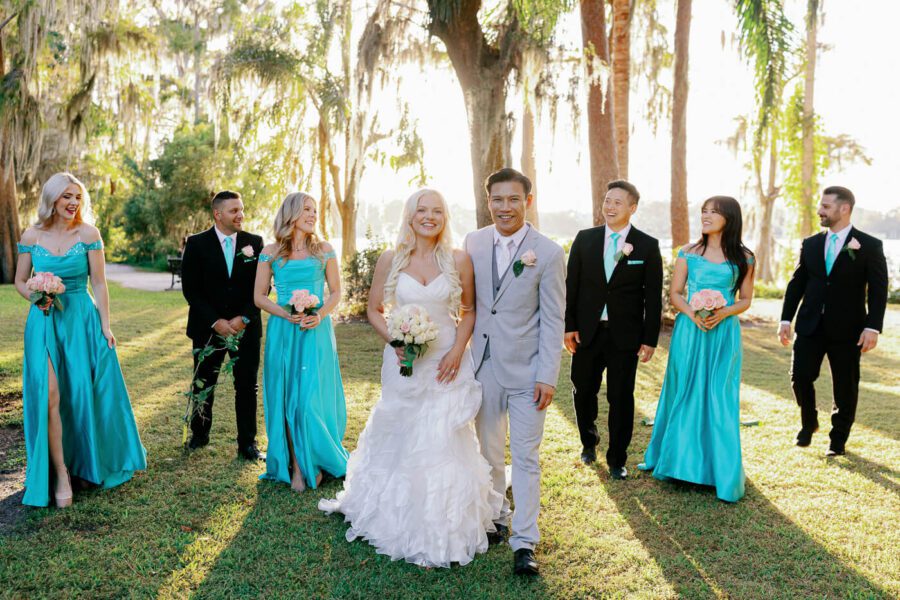 wedding party at Kraft Azalea Garden, a reasonably priced wedding venue in Orlando